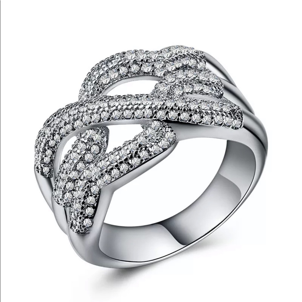 Infinity new sterling silver white sapphire ring - Picture 3 of 3